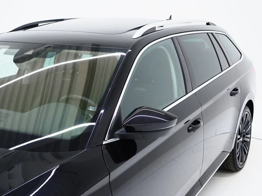 Škoda Superb - Afbeelding 13 van 30