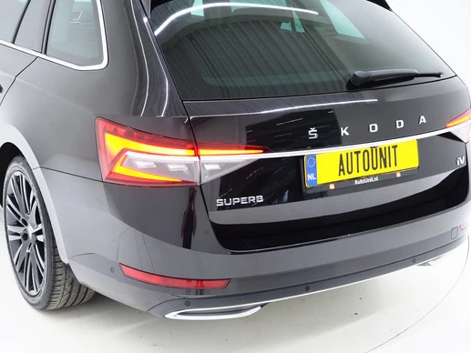 Škoda Superb - Afbeelding 14 van 30