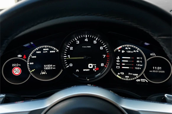 Porsche Cayenne - Afbeelding 21 van 30