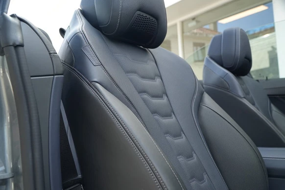 BMW 8 Serie - Afbeelding 17 van 30