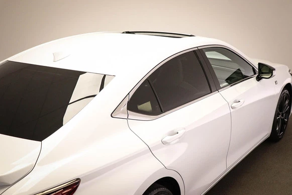 Lexus ES - Afbeelding 7 van 30