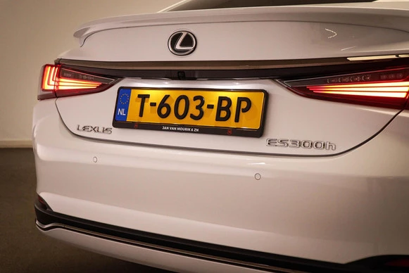 Lexus ES - Afbeelding 24 van 30