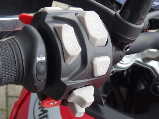 Triumph Tiger - Afbeelding 10 van 17