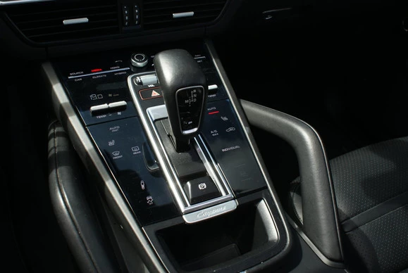 Porsche Cayenne - Afbeelding 23 van 30