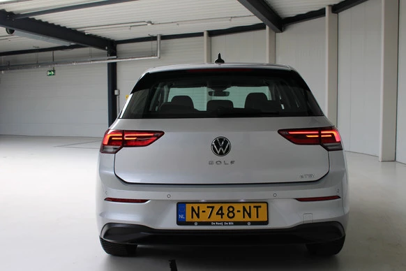 Volkswagen Golf - Afbeelding 8 van 26