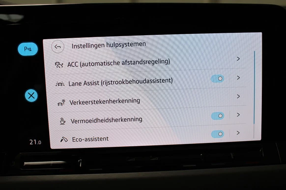 Volkswagen Golf - Afbeelding 18 van 26