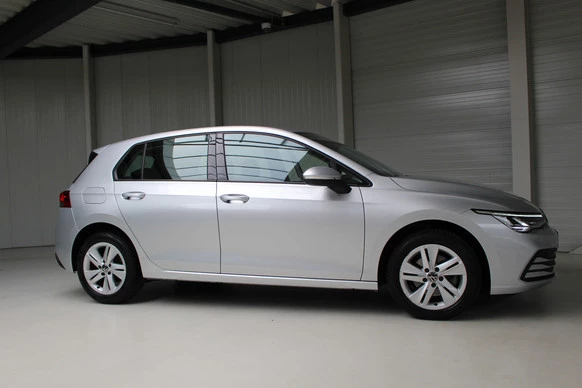 Volkswagen Golf - Afbeelding 25 van 26
