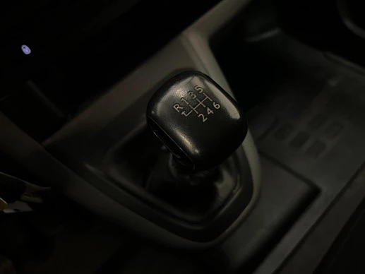 Peugeot Expert - Afbeelding 18 van 22