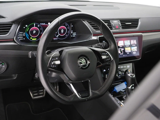 Škoda Superb - Afbeelding 18 van 30