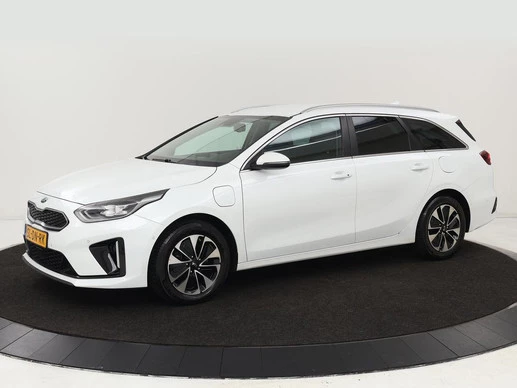 Kia Ceed - Afbeelding 1 van 30
