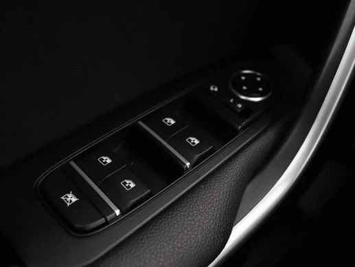 Kia Ceed - Afbeelding 17 van 30