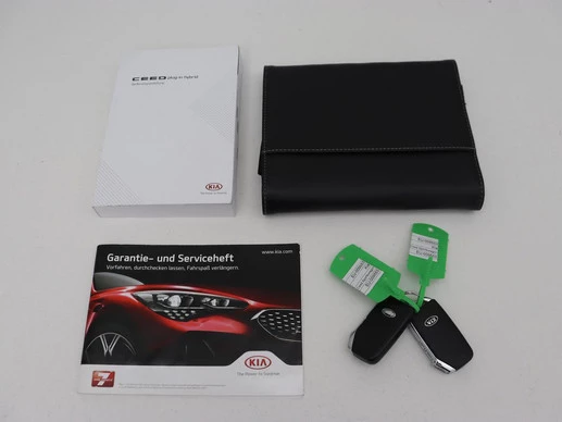 Kia Ceed - Afbeelding 25 van 30