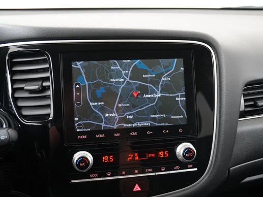 Mitsubishi Outlander - Afbeelding 14 van 30