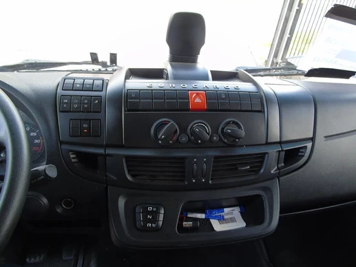 Iveco Eurocargo - Afbeelding 22 van 28