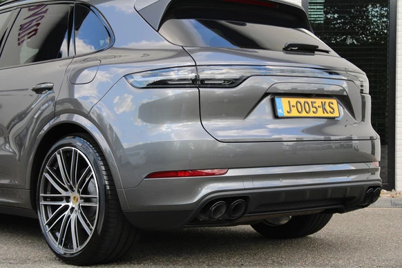 Porsche Cayenne - Afbeelding 14 van 27