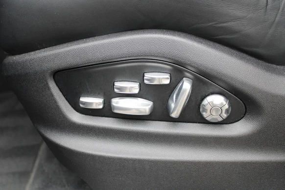 Porsche Cayenne - Afbeelding 18 van 27