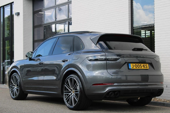 Porsche Cayenne - Afbeelding 20 van 27