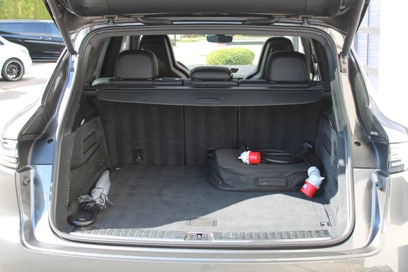 Porsche Cayenne - Afbeelding 24 van 27