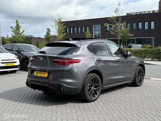 Alfa Romeo Stelvio - Afbeelding 2 van 30