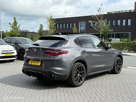 Alfa Romeo Stelvio - Afbeelding 8 van 30