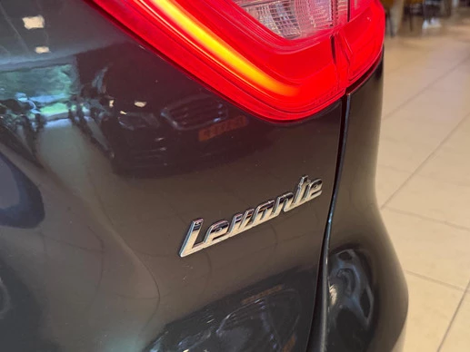 Maserati Levante - Afbeelding 15 van 30