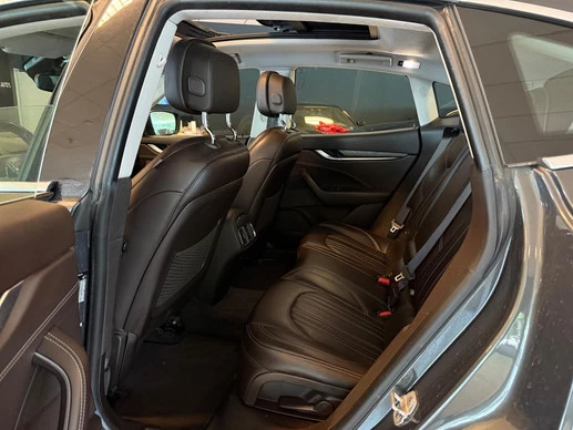 Maserati Levante - Afbeelding 18 van 30