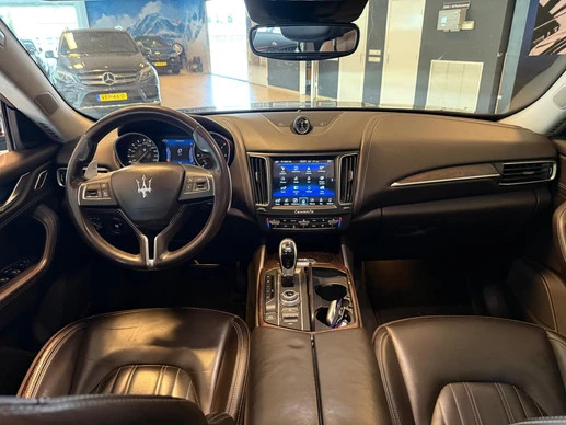 Maserati Levante - Afbeelding 21 van 30