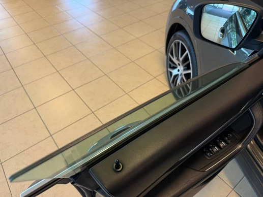 Maserati Levante - Afbeelding 22 van 30