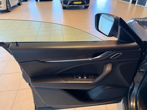 Maserati Levante - Afbeelding 23 van 30