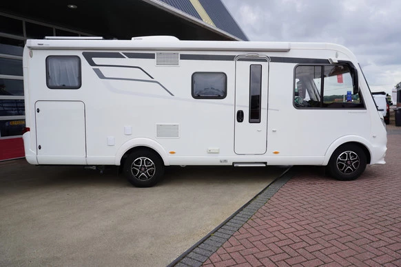 Hymer Exsis-i - Afbeelding 3 van 30