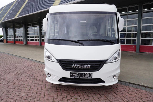 Hymer Exsis-i - Afbeelding 8 van 30