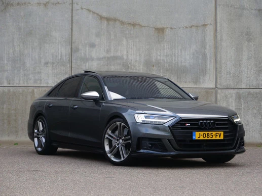 Audi S8 - Afbeelding 1 van 30