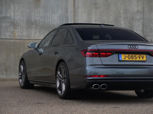 Audi S8 - Afbeelding 16 van 30