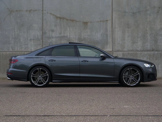 Audi S8 - Afbeelding 18 van 30