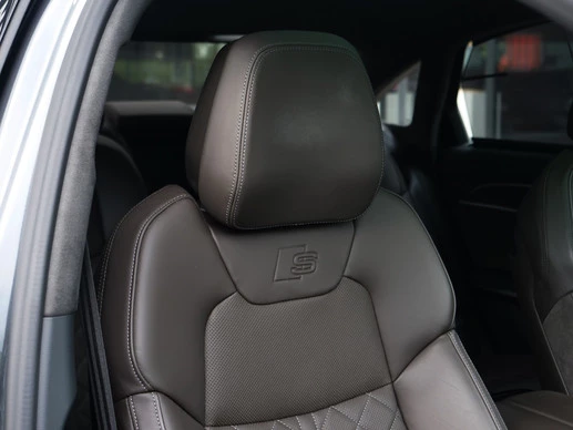 Audi S8 - Afbeelding 24 van 30