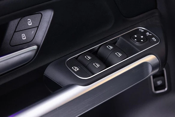 Mercedes-Benz EQB - Afbeelding 8 van 30