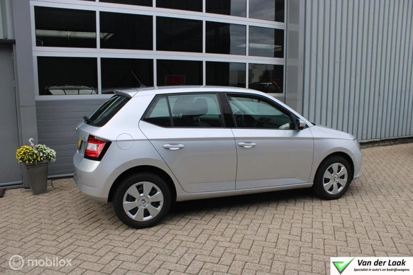 Škoda Fabia - Afbeelding 2 van 30