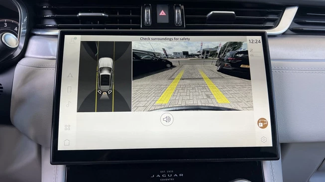 Jaguar F-PACE - Afbeelding 23 van 30