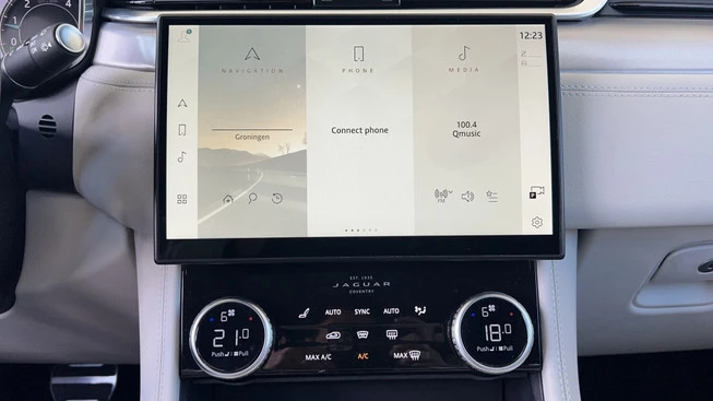 Jaguar F-PACE - Afbeelding 24 van 30