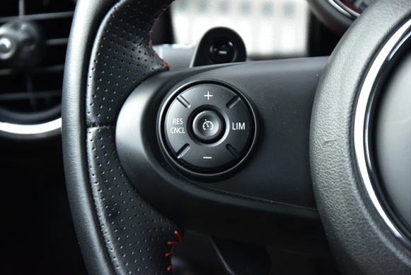 MINI Cooper Cabrio - Afbeelding 19 van 25