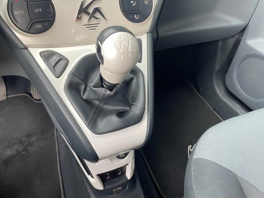 Ford Ka - Afbeelding 19 van 28
