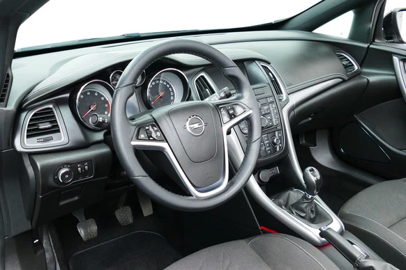 Opel Cascada - Afbeelding 15 van 30