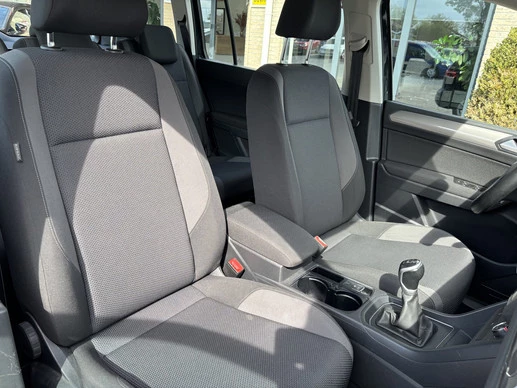Volkswagen Touran - Afbeelding 27 van 30