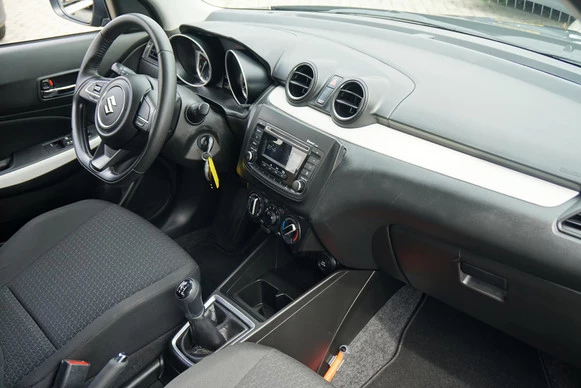 Suzuki Swift - Afbeelding 7 van 27