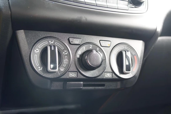 Suzuki Swift - Afbeelding 20 van 27