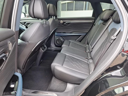 Voyah Free - Afbeelding 12 van 30