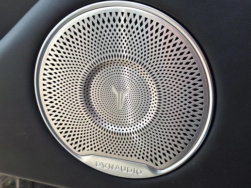 Voyah Free - Afbeelding 18 van 30