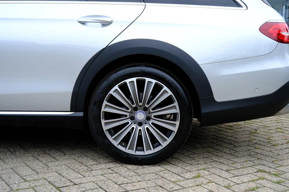 Mercedes-Benz E-Klasse - Afbeelding 21 van 30