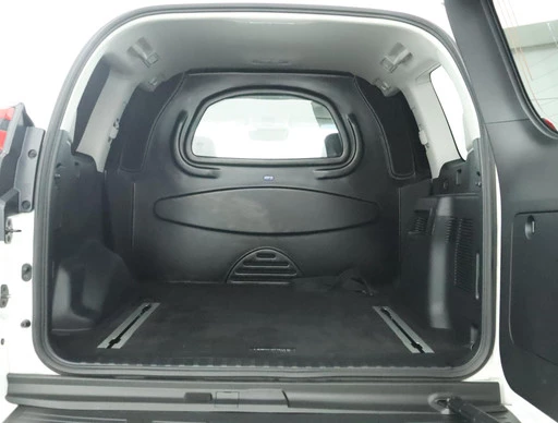 Toyota Land Cruiser - Afbeelding 23 van 30