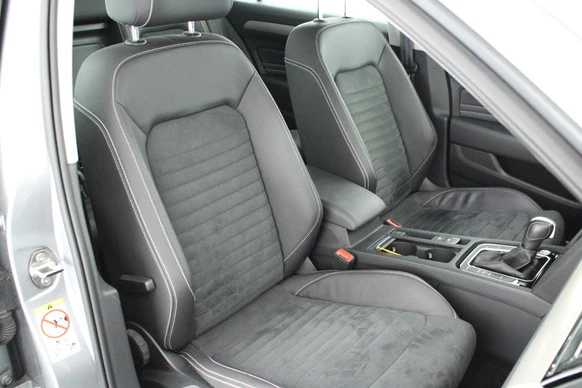 Volkswagen Passat - Afbeelding 2 van 30
